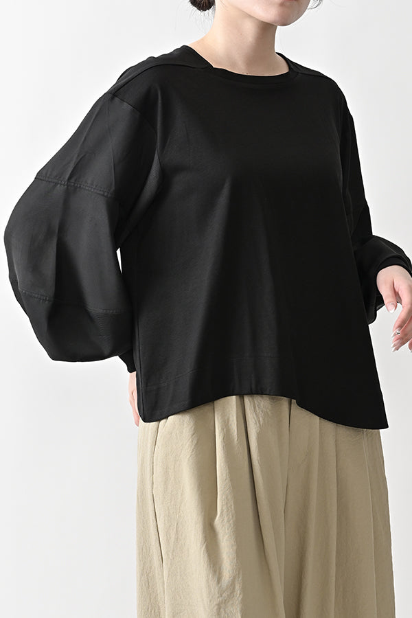 Curve Line T-Shirt