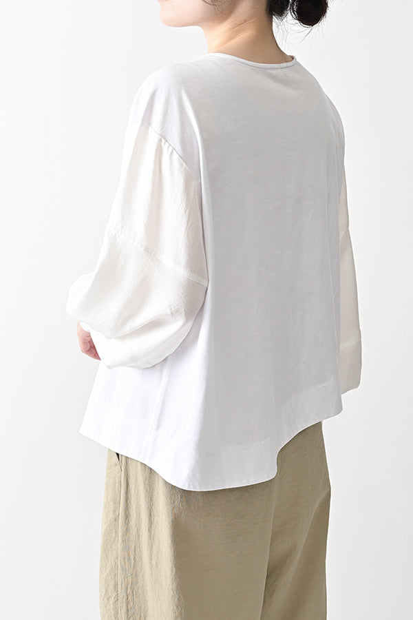 Curve Line T-Shirt