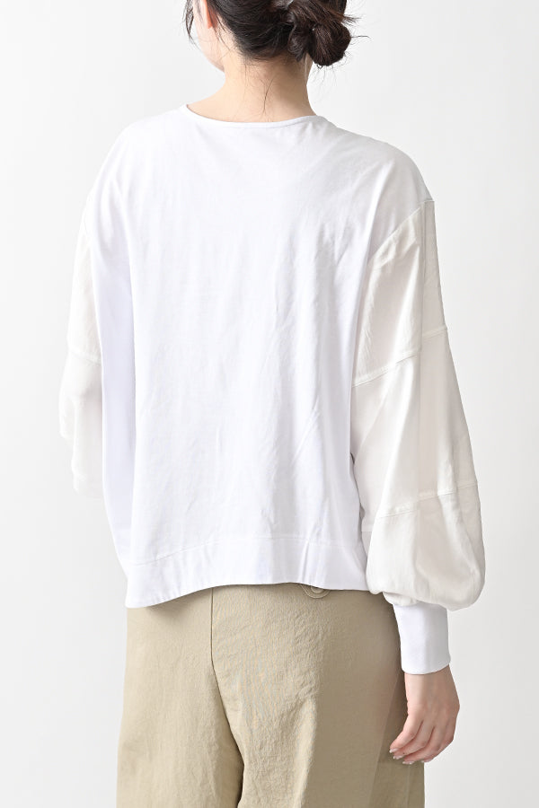 Curve Line T-Shirt