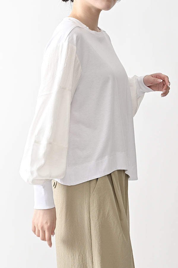 Curve Line T-Shirt