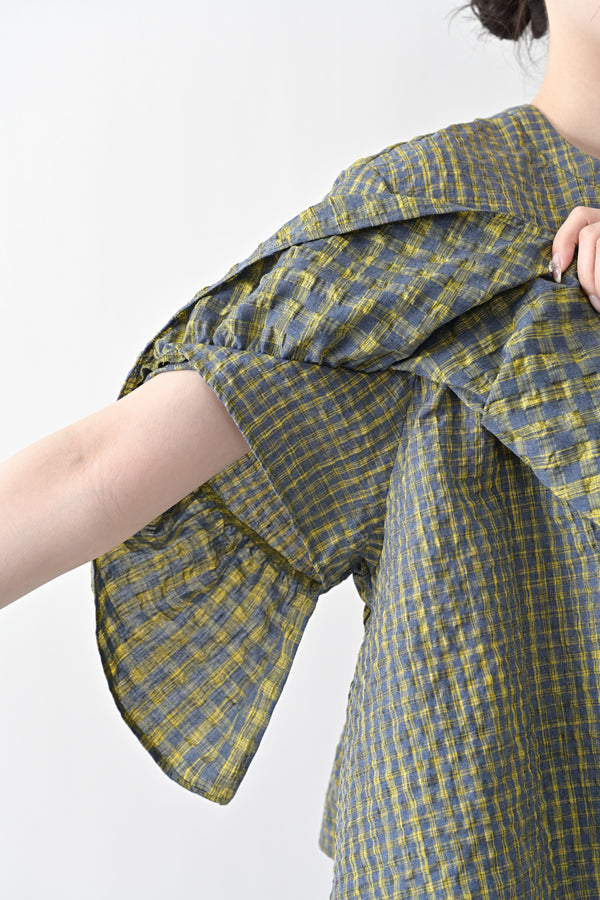 Voluminous Check Frill Blouse