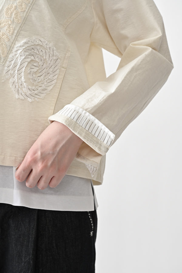 Motif Embroidered Short Jacket