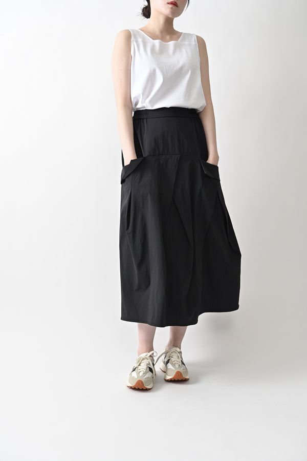 Dart Tuck Skirt