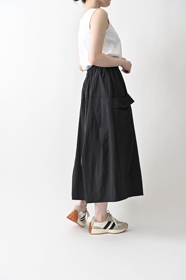 Dart Tuck Skirt