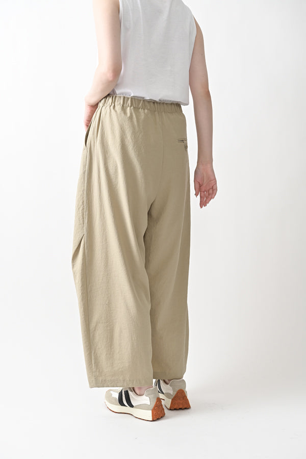 Side Tuck Trousers