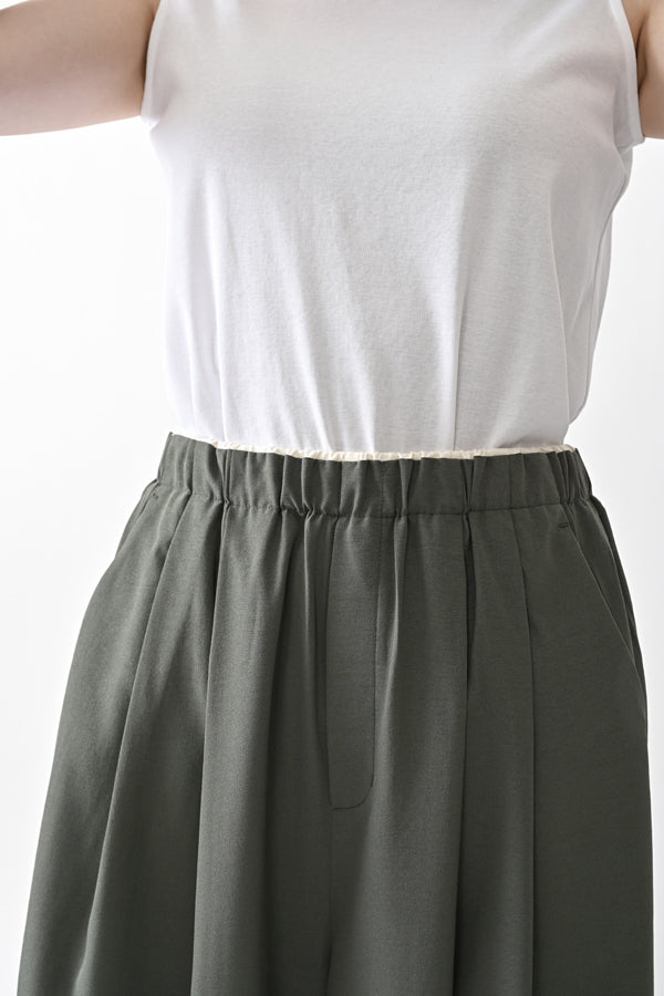 Side Tuck Trousers
