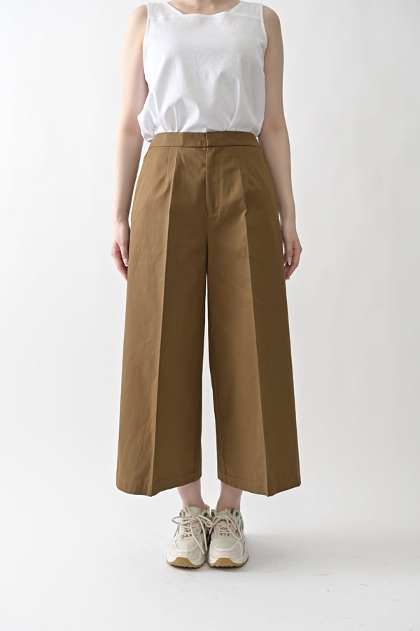 Wide-Leg Trousers