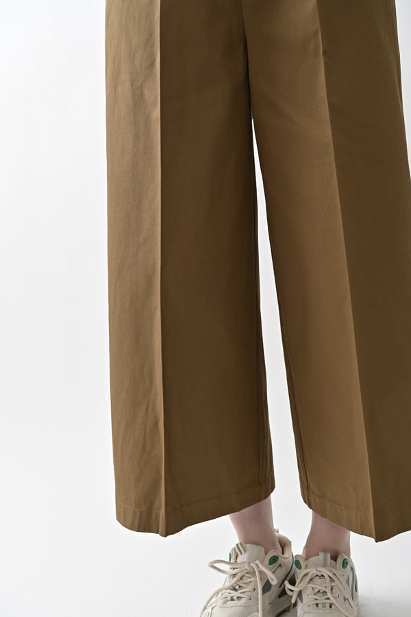 Wide-Leg Trousers