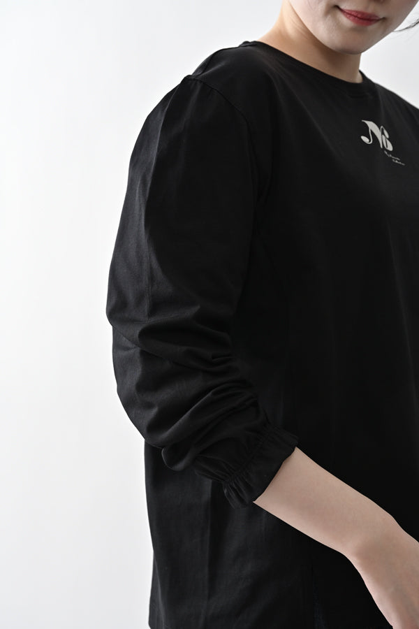 No. Gather Sleeve Pullover
