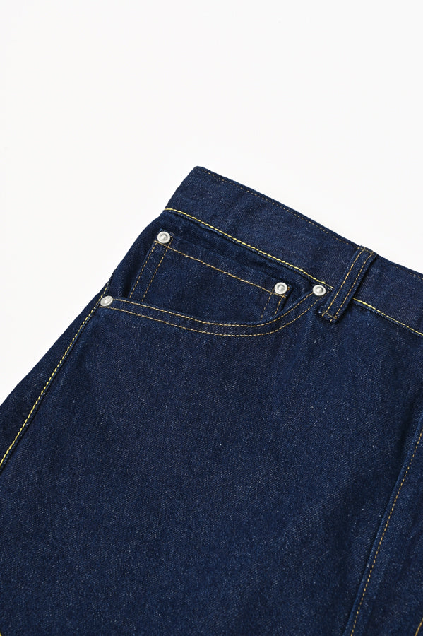 Semi-Flare Jeans