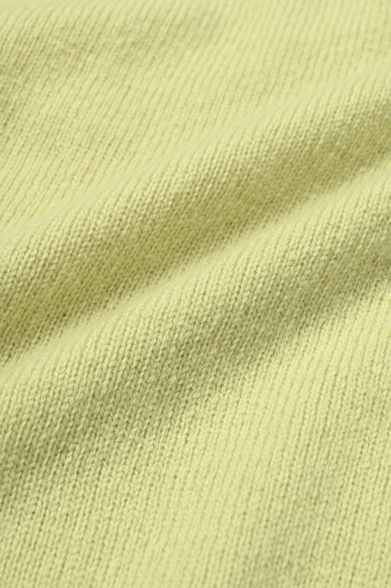 100% Wool Round Hem Pullover