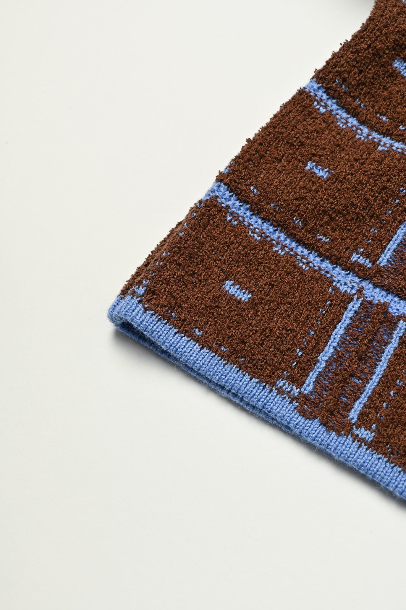 Reversible Geometric Drop Cardigan