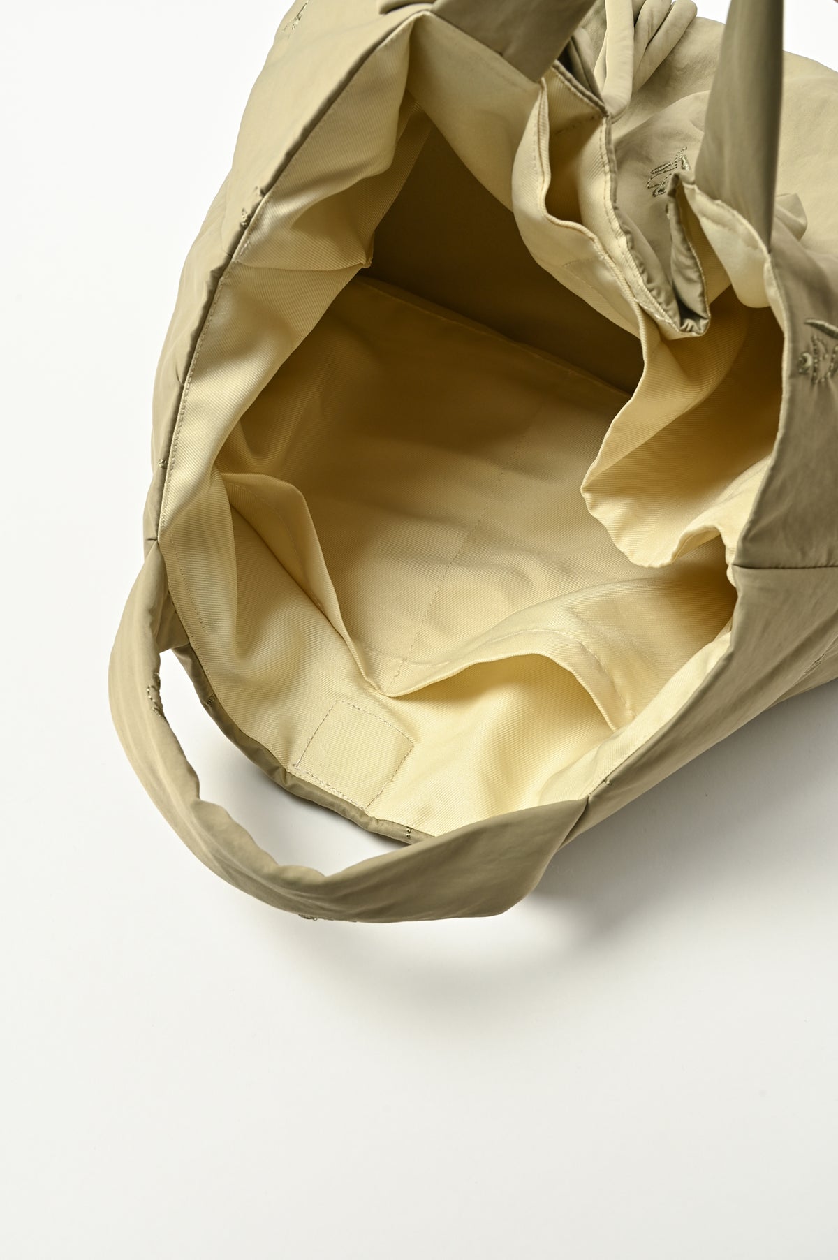 Tube Knot Embroidered Bag