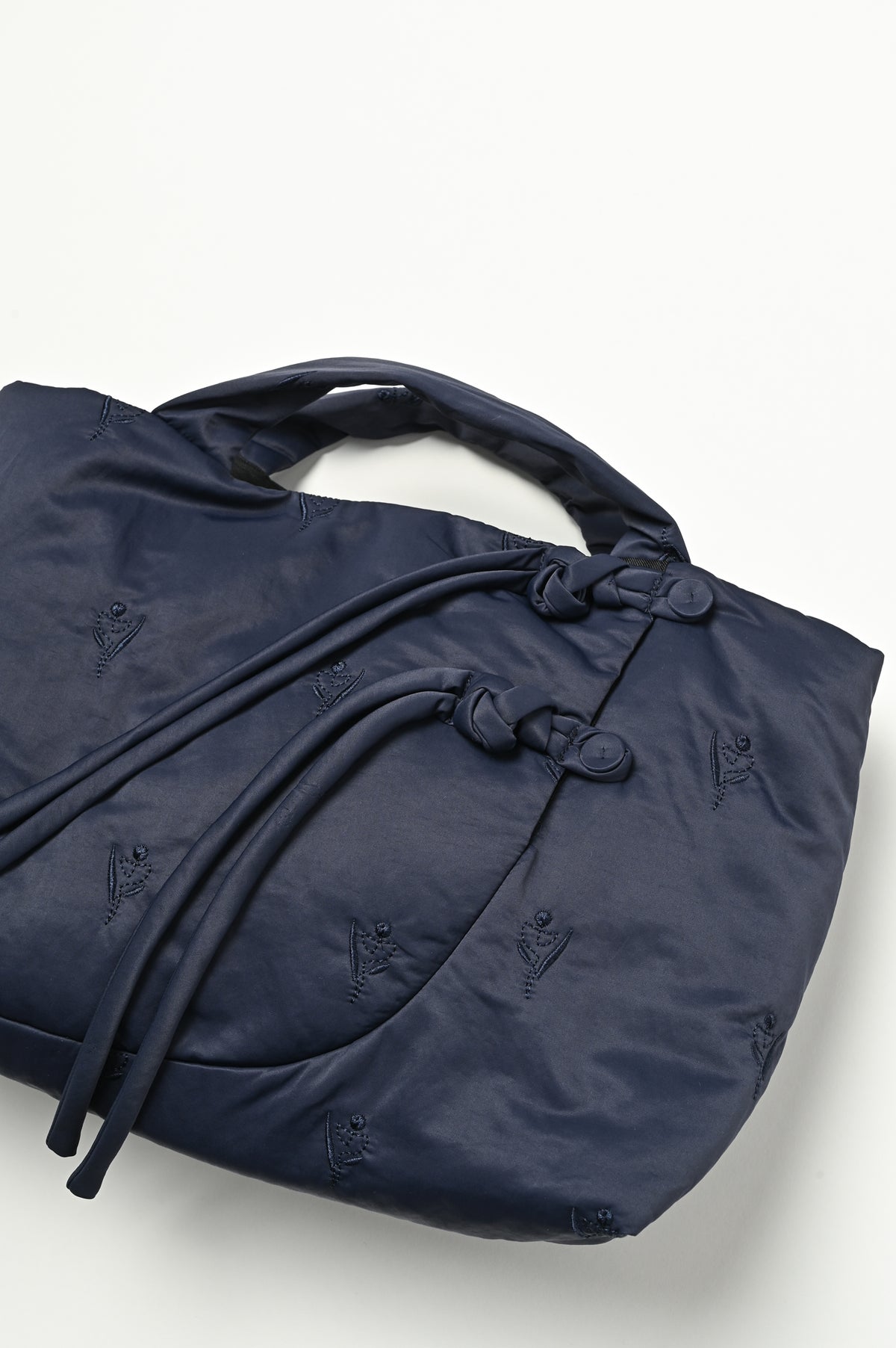 Tube Knot Embroidered Bag