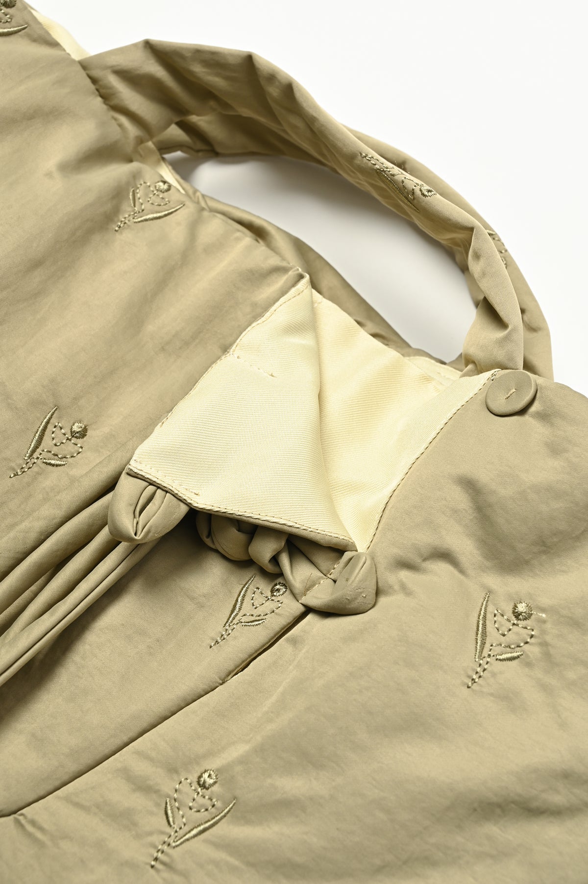 Tube Knot Embroidered Bag