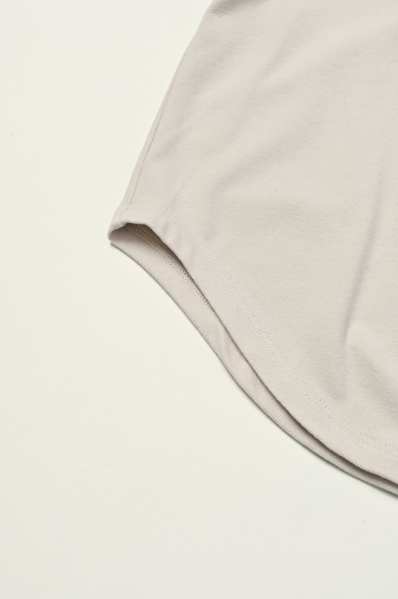 MIP Warm Sleeve Tuck Pullover