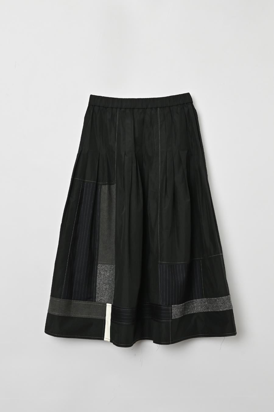 Memory Taffeta Tuck Skirt