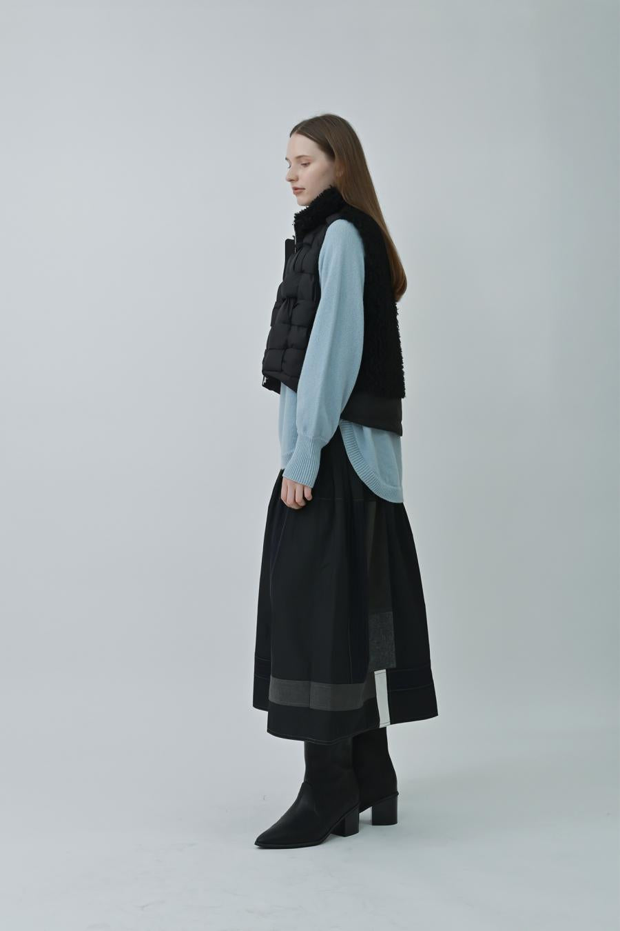 Memory Taffeta Tuck Skirt
