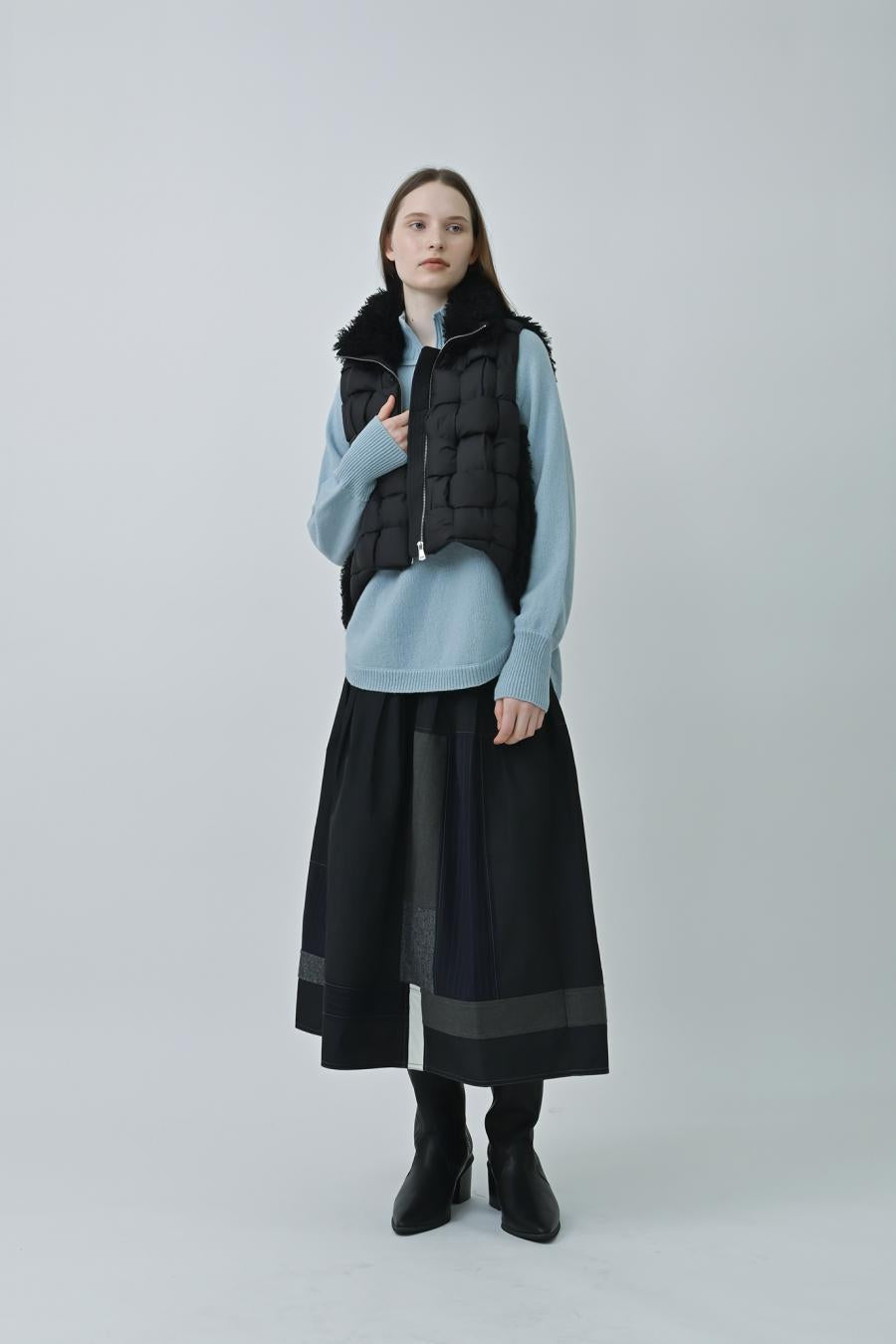 Memory Taffeta Tuck Skirt