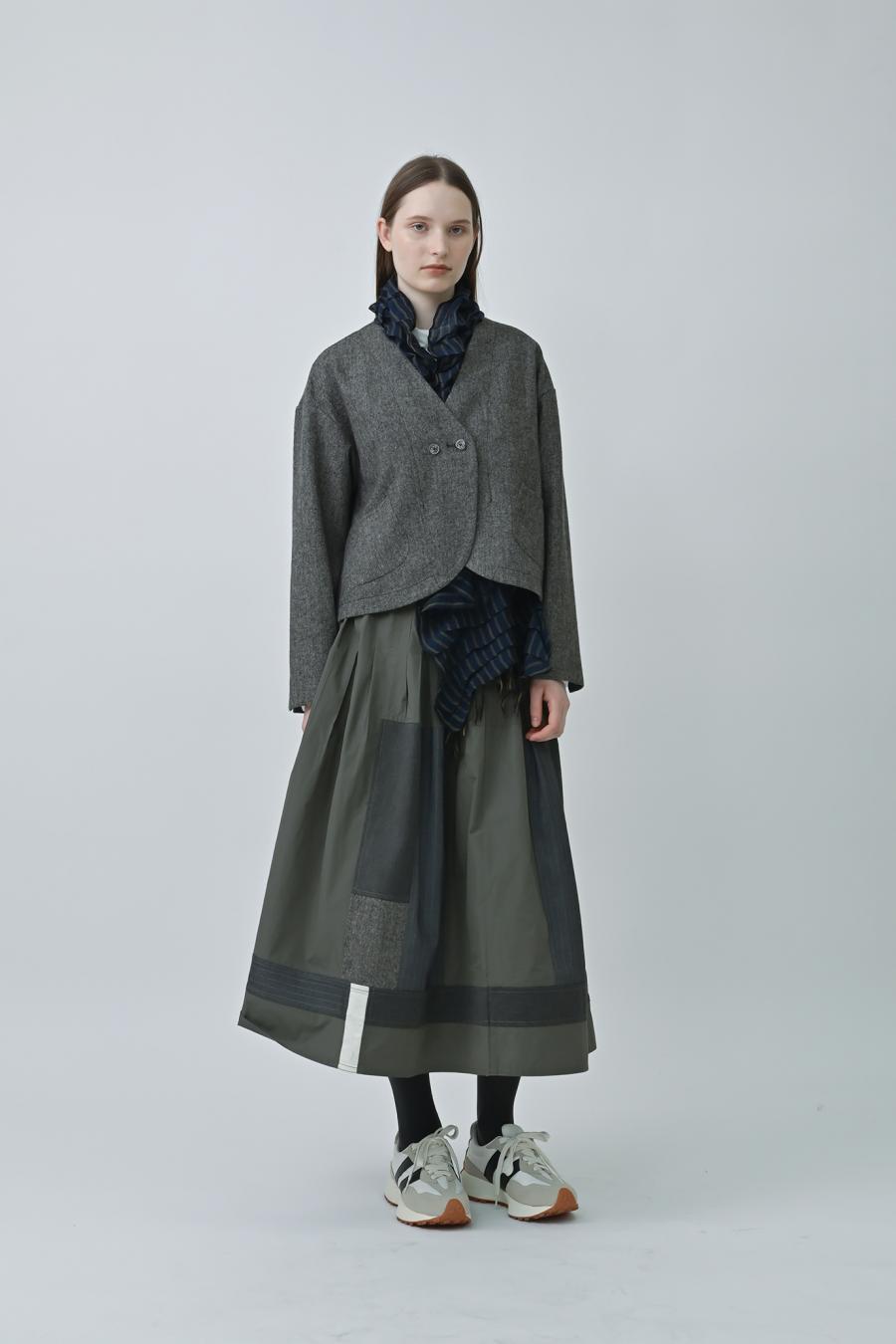 Memory Taffeta Tuck Skirt