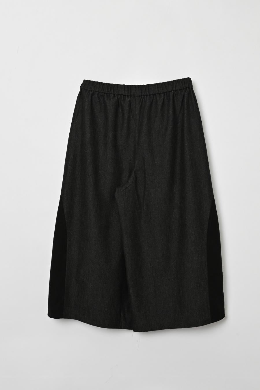Form Cropped Pants