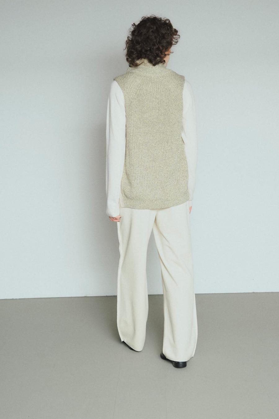 Mixed Yarn Knit Vest