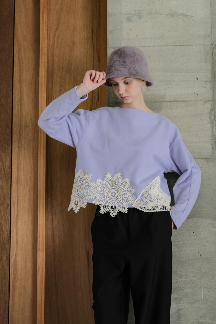 Motif Lace Pullover