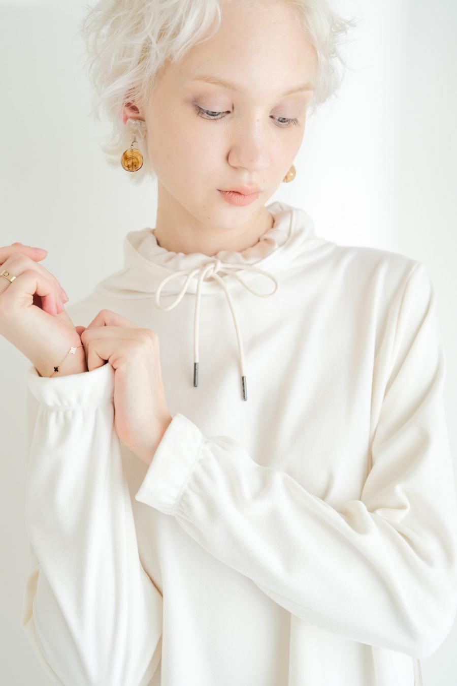 Drawstring Neck Round Hem Pullover