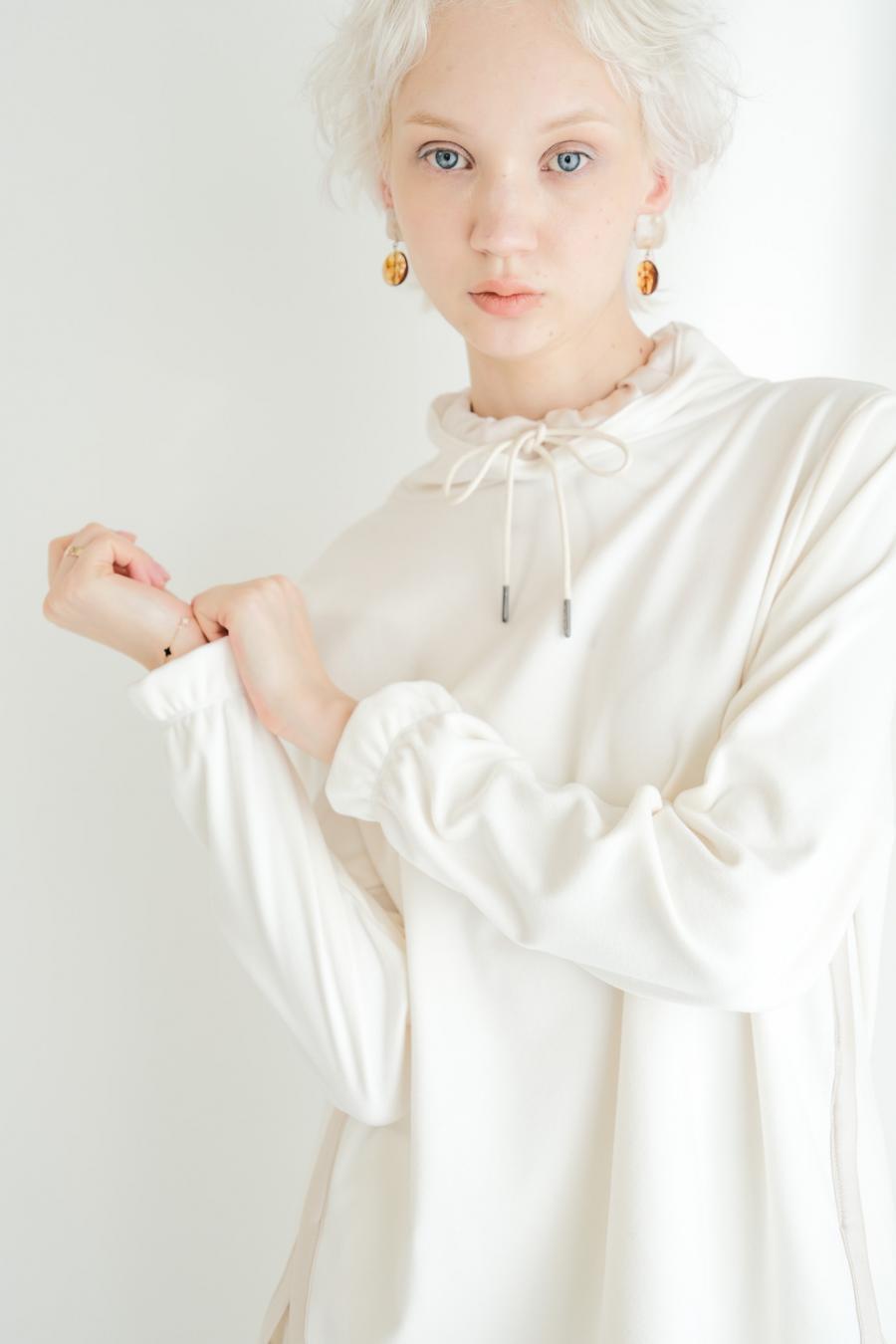 Drawstring Neck Round Hem Pullover