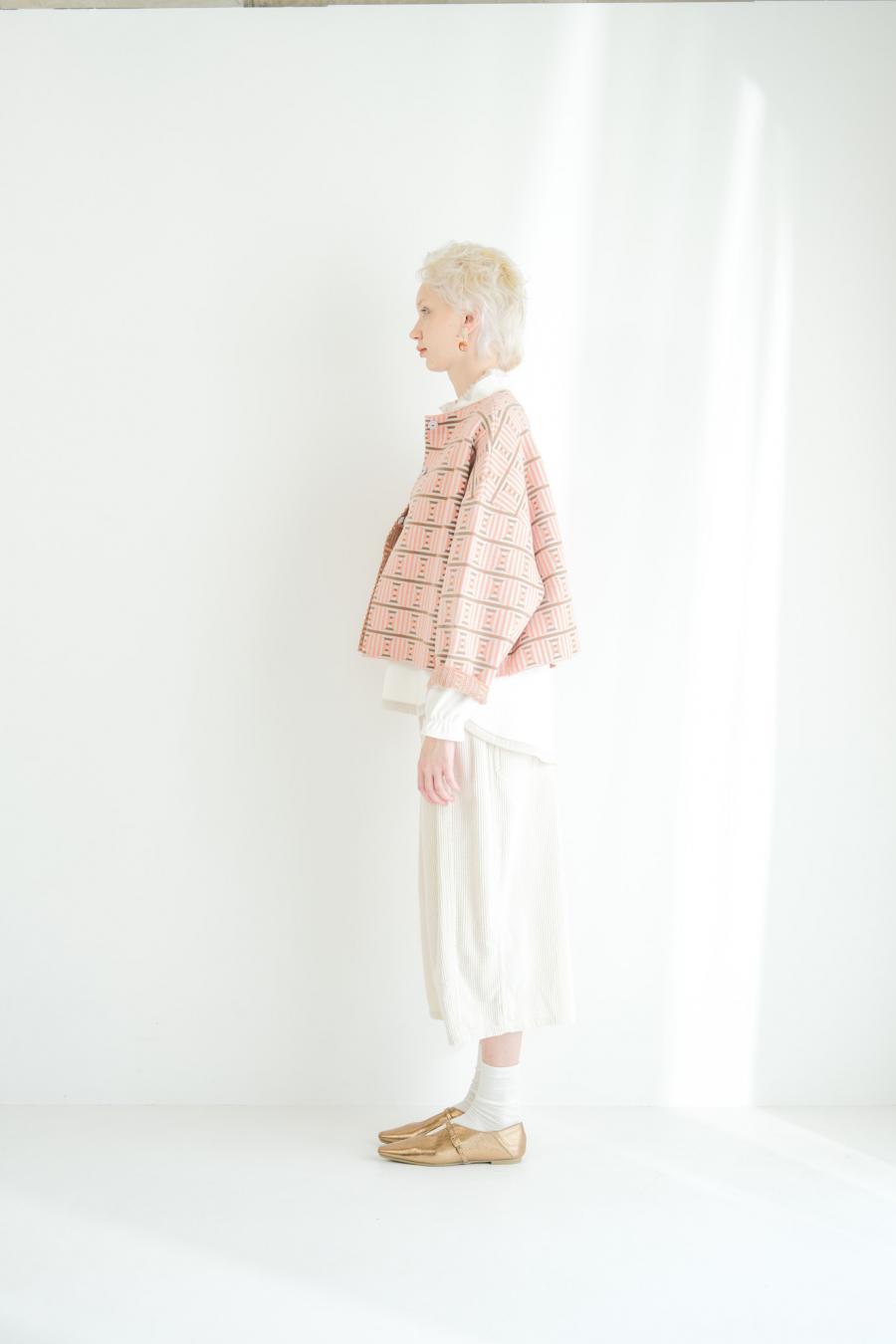 Circle Line Cropped Cardigan