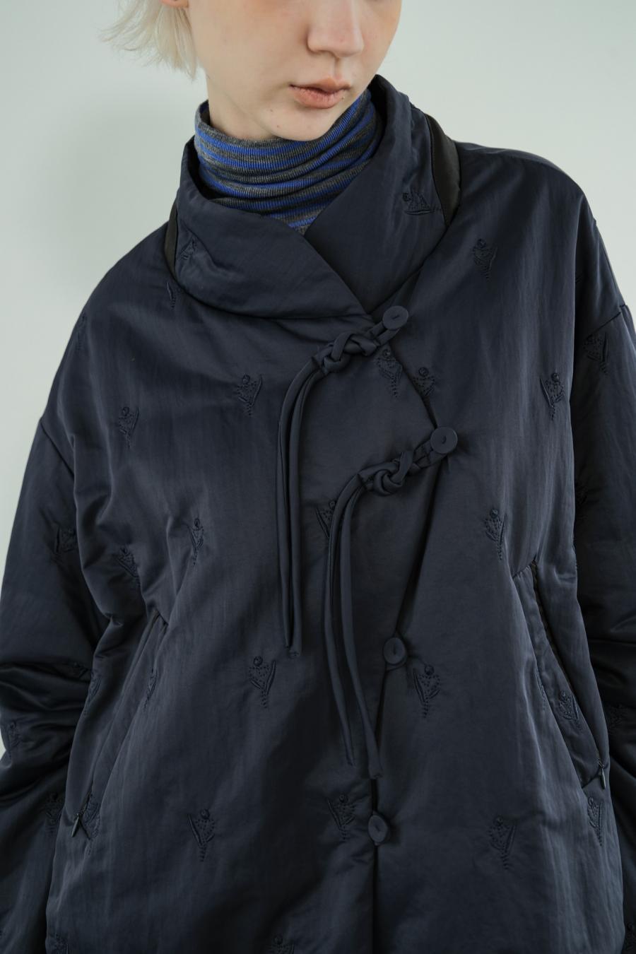 Tube Knot Embroidered Reversible Jacket