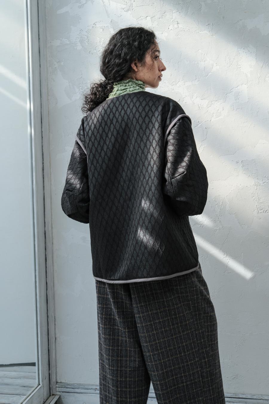 Damask Jacquard Half Jacket