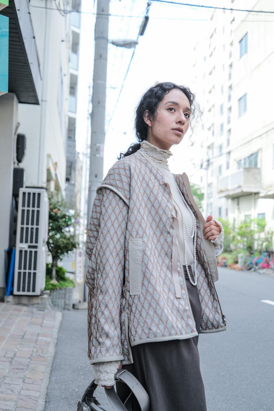 Damask Jacquard Half Jacket