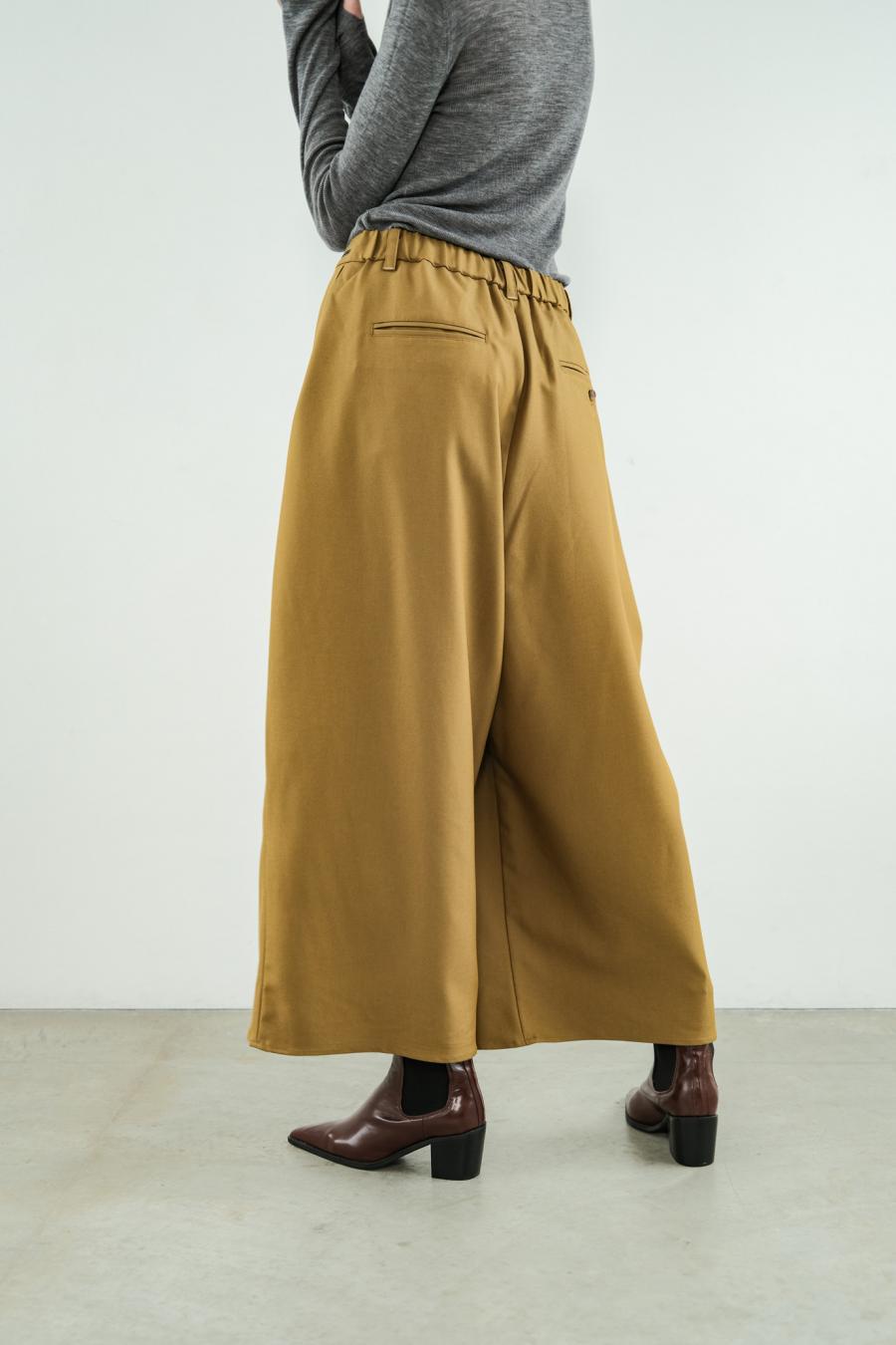 Double-Tuck Trousers