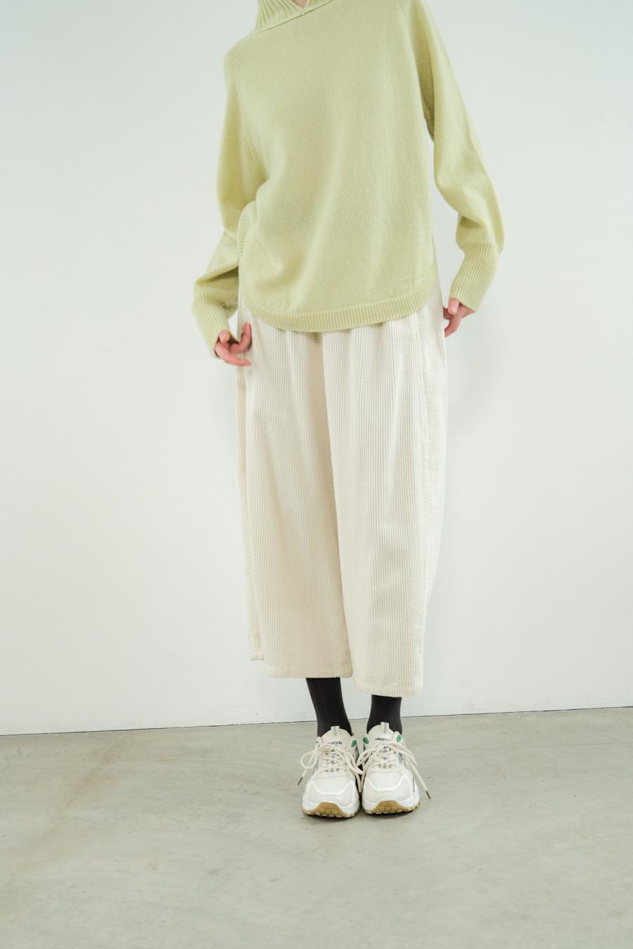 Corduroy Big Pocket Pants